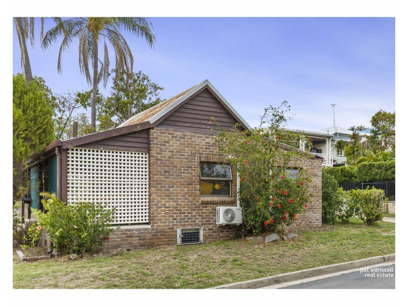 226 Denham Street, The Range QLD 4700