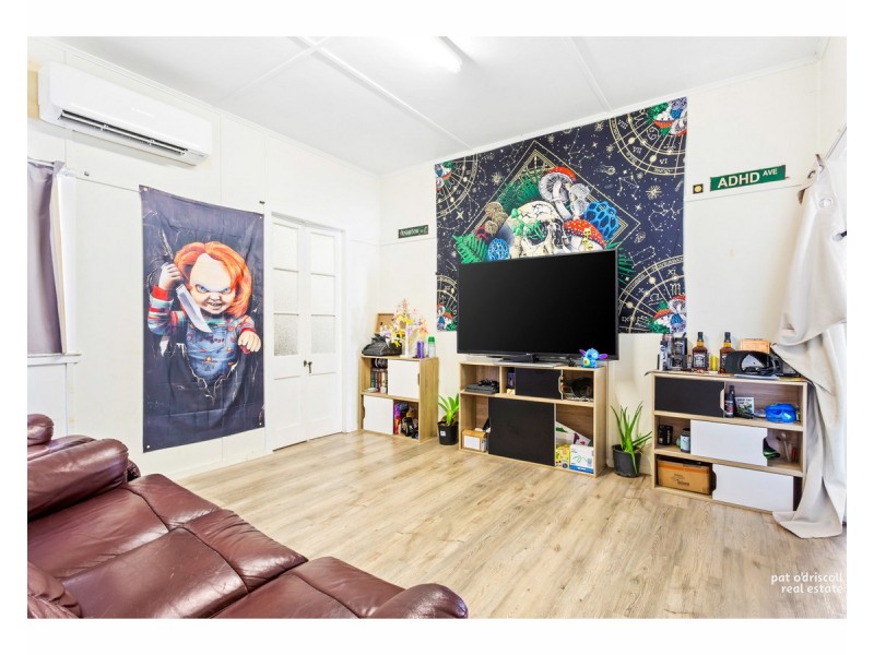 27 Gough Street, Park Avenue QLD 4701