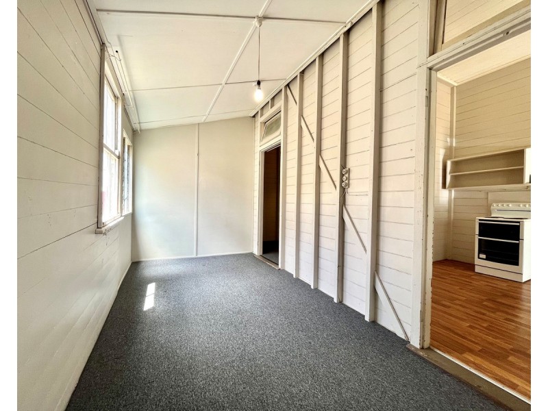 3/120 Denison Street, Rockhampton City QLD 4700