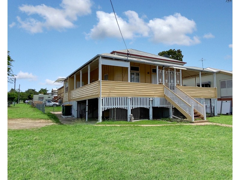 52 Davis Street, The Range QLD 4700