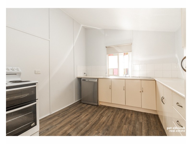 37 Margaret Street, Allenstown QLD 4700