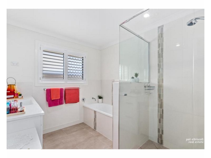 4/9 Walker Street, Kawana QLD 4701