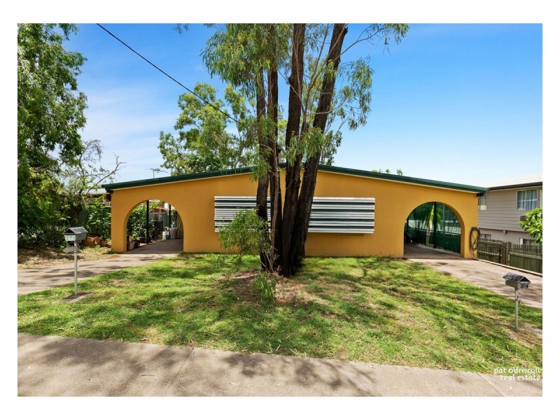 1/274 Carlton Street, Kawana QLD 4701