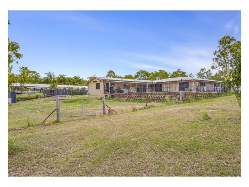 13 Smalls Road, Hamilton Creek QLD 4714