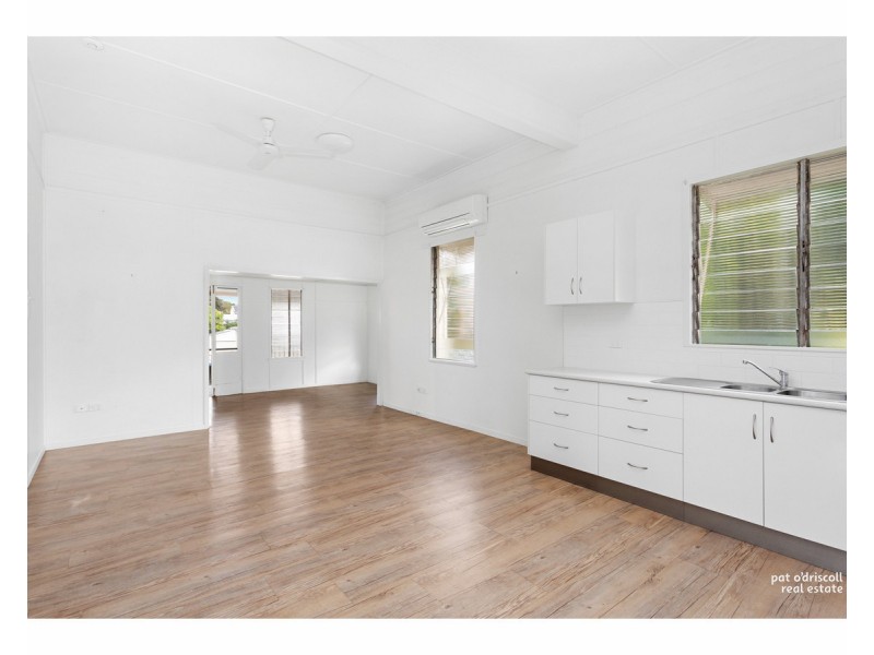 6 Wiseman Street, The Range QLD 4700