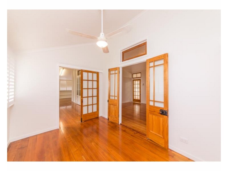 84 Penlington Street, The Range QLD 4700
