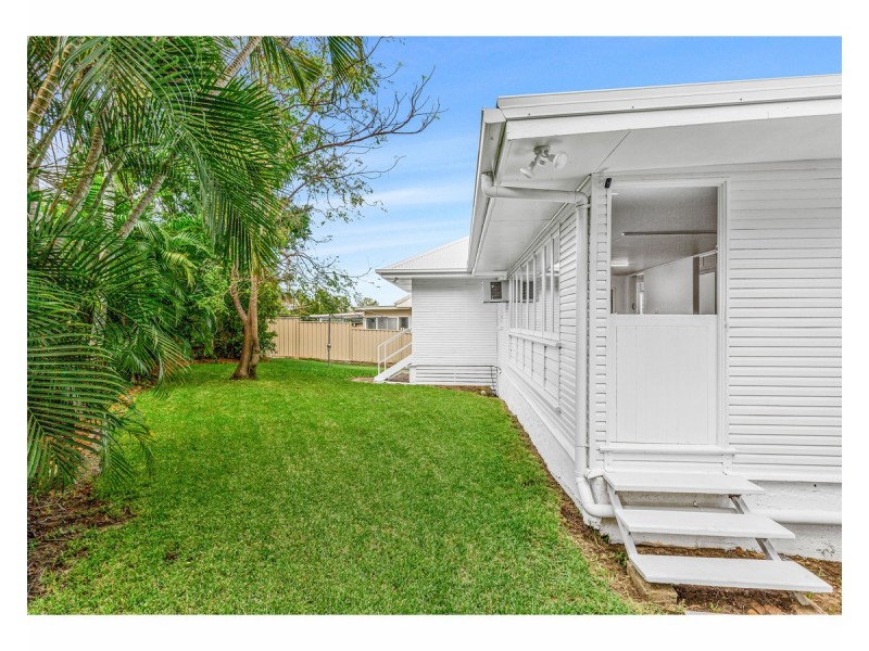 3 Jeffries Street, The Range QLD 4700