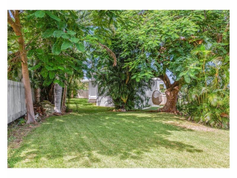 3 Jeffries Street, The Range QLD 4700