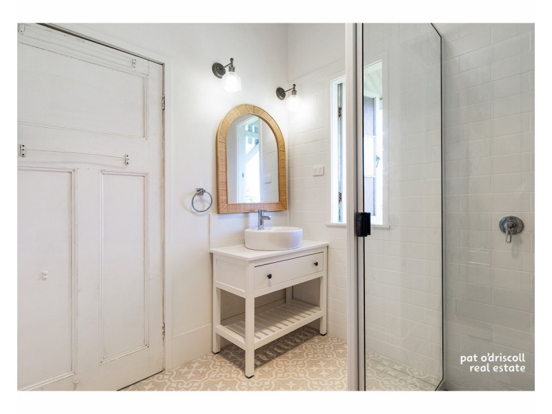 4 Parnell Street, Allenstown QLD 4700