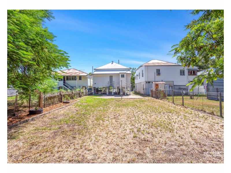 124 Murray Street, The Range QLD 4700