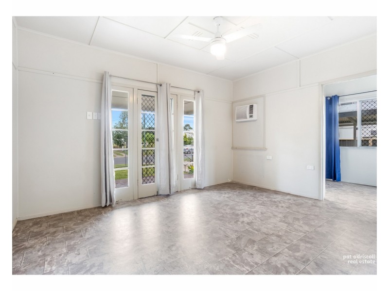 30 Tung Yeen Street, Park Avenue QLD 4701