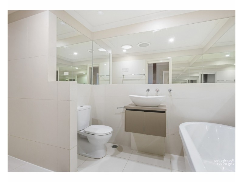 1/85 Painswick Street, Berserker QLD 4701