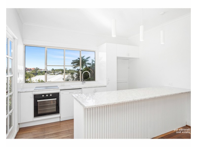 4 Beaconsfield Terrace, The Range QLD 4700