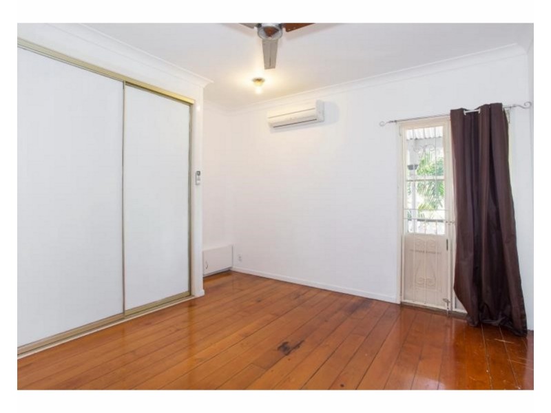 183 Denham Street, The Range QLD 4700