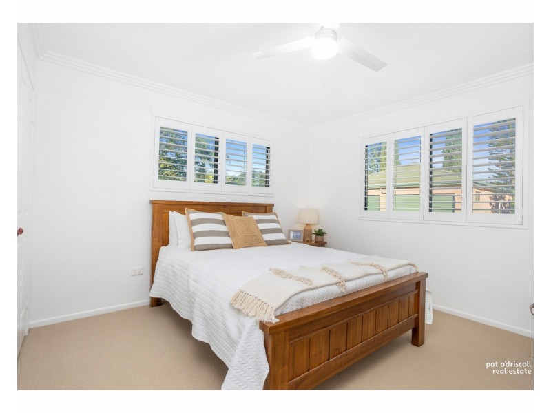 8 Laura Close, Rockyview QLD 4701