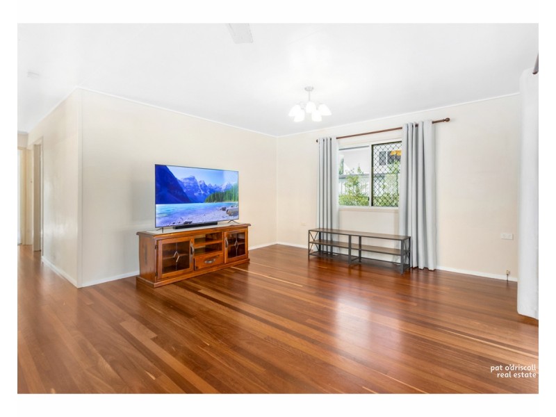 122 Menzies Street, Park Avenue QLD 4701