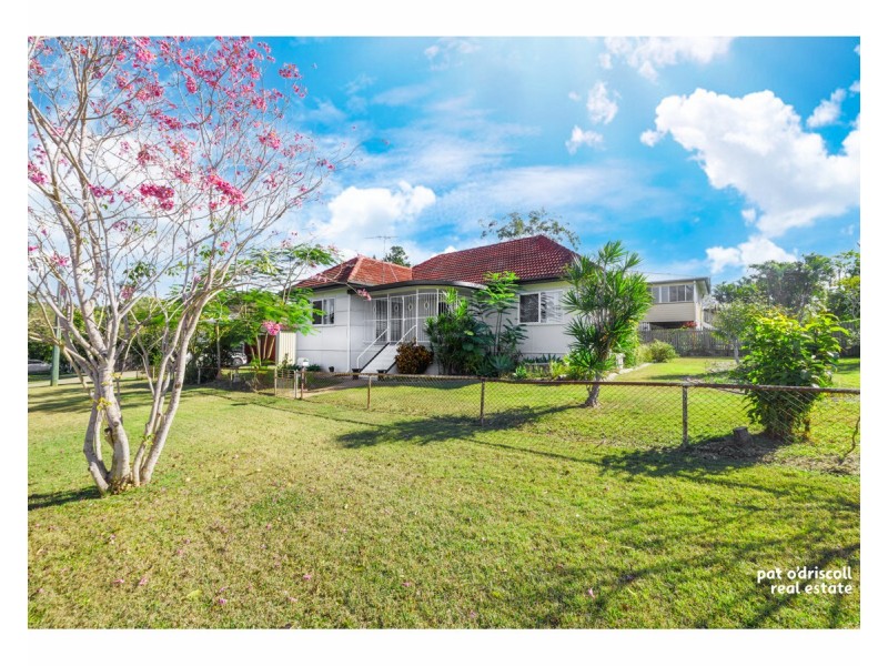 17 Spencer Street, The Range QLD 4700