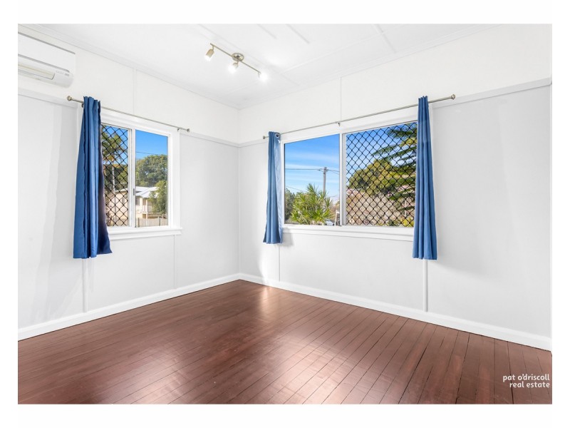 17 Spencer Street, The Range QLD 4700