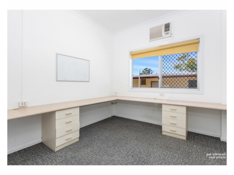 238 Richardson Road, Park Avenue QLD 4701