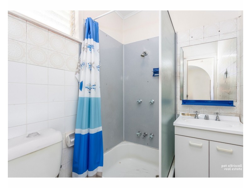 238 Richardson Road, Park Avenue QLD 4701