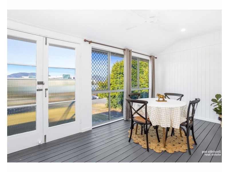 40 Lennox Street, The Range QLD 4700