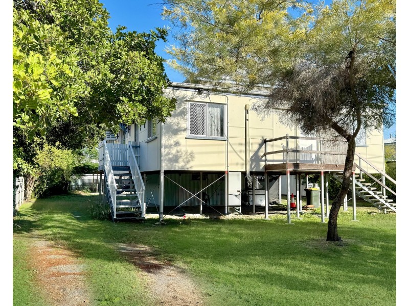 1/34 Thackeray Street, Park Avenue QLD 4701