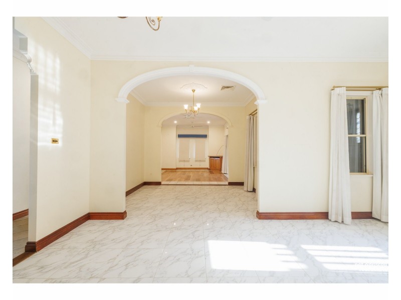 30 James Street, The Range QLD 4700