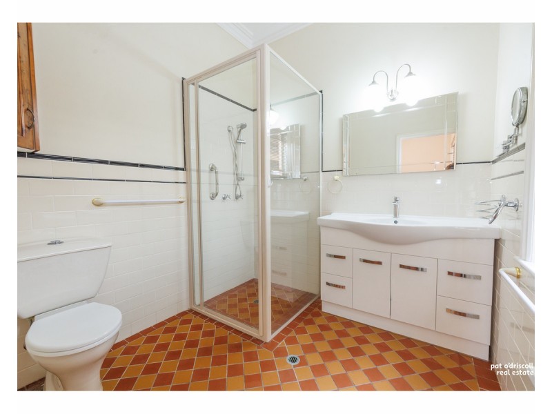 30 James Street, The Range QLD 4700