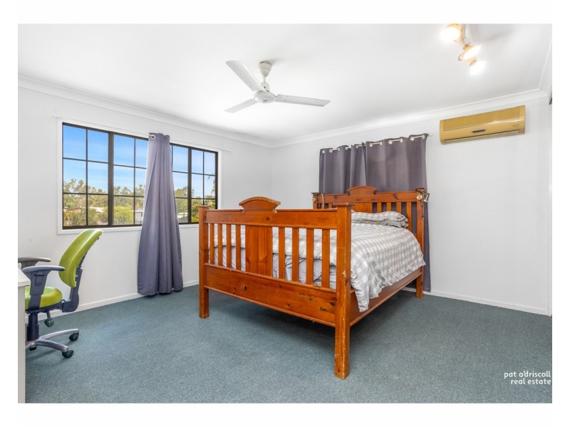27 Cant Street, Kawana QLD 4701