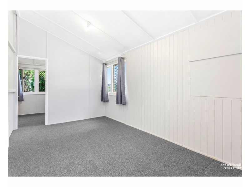 2 Woolcock Street, Wandal QLD 4700