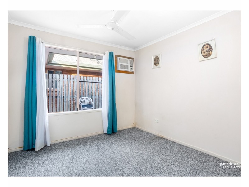 1/14 Kawana Close, Kawana QLD 4701