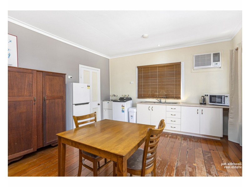 188 Upper Dawson Road, The Range QLD 4700