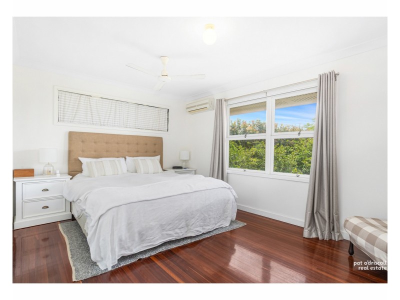 2 Bellevue Terrace, The Range QLD 4700