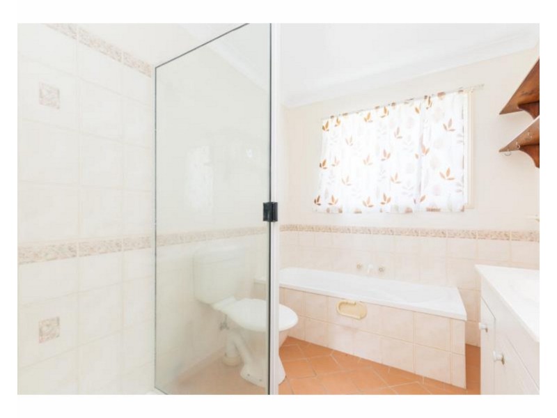 23/100 Victoria Place, Berserker QLD 4701