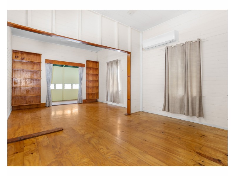 48 Wood Street, Depot Hill QLD 4700