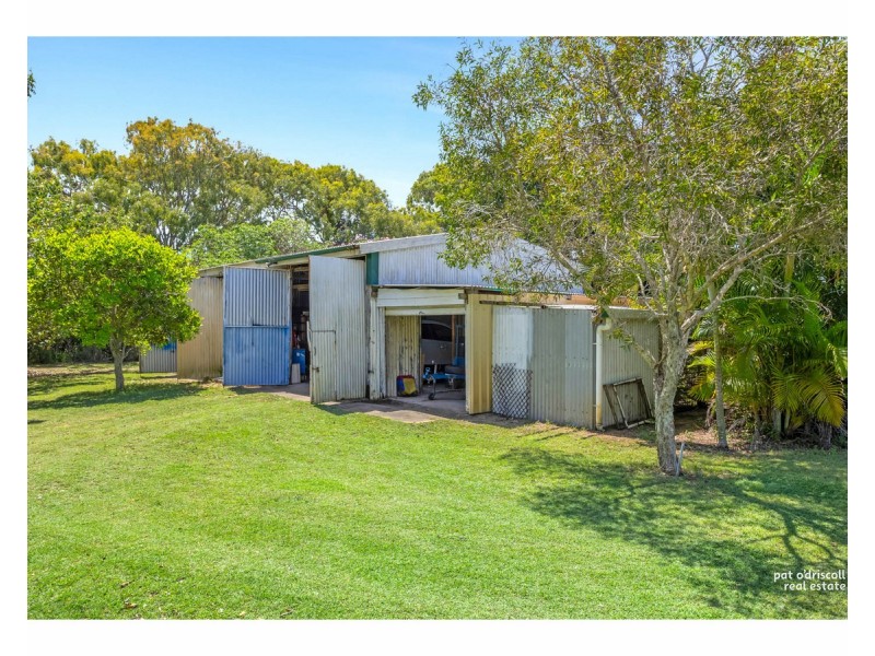 60 Limpus Avenue, Keppel Sands QLD 4702