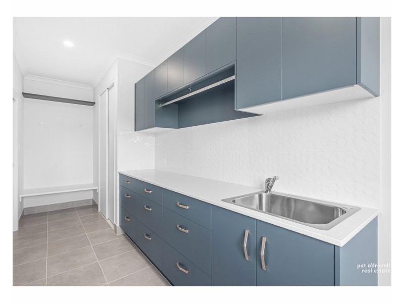 877 Belmont Road, Glenlee QLD 4711