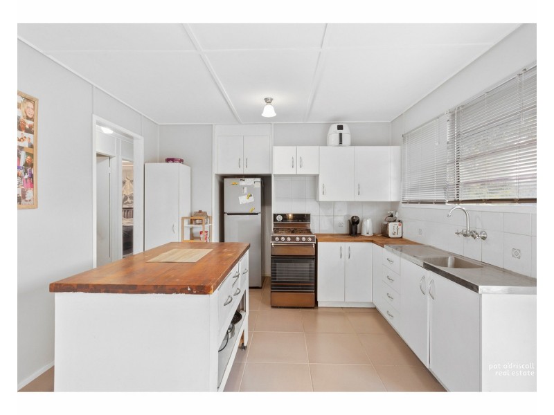 58 Alexandra Street, Park Avenue QLD 4701