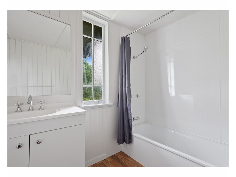 4 Short Street, Allenstown QLD 4700