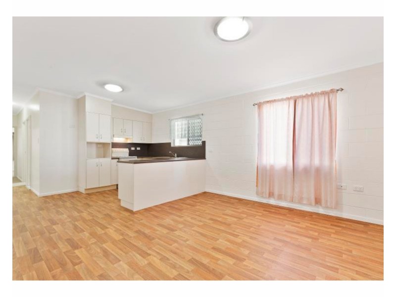 1/269 Grubb Street, Koongal QLD 4701