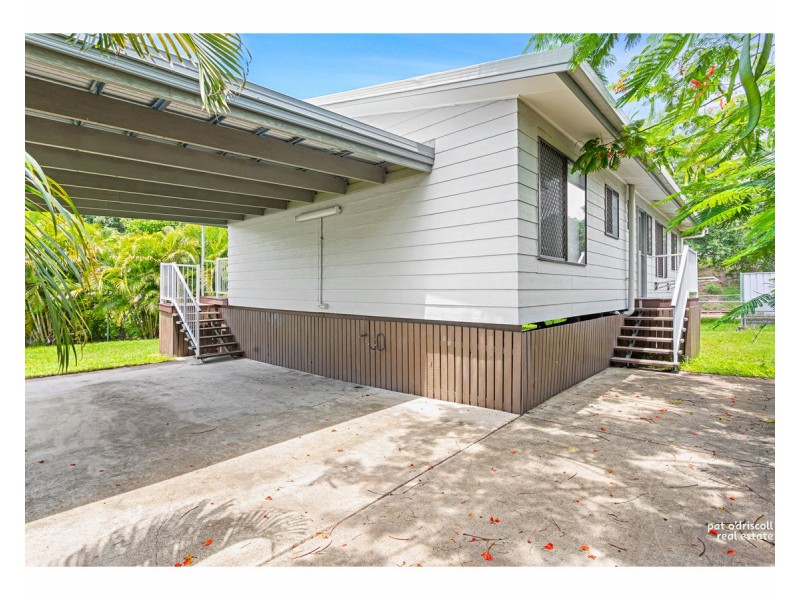 1/5 Dowling Street, Park Avenue QLD 4701