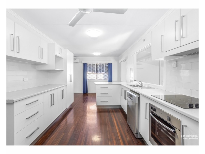 206 Upper Dawson Road, The Range QLD 4700