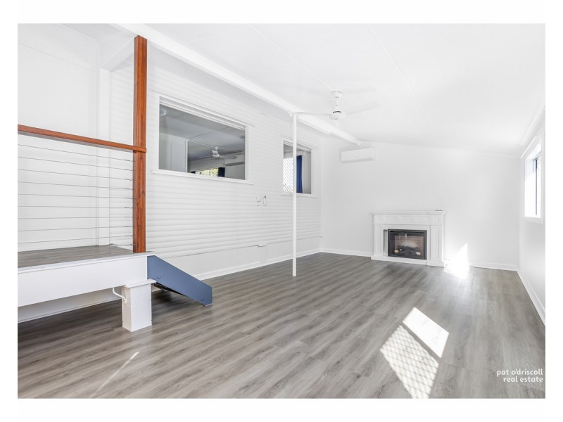 206 Upper Dawson Road, The Range QLD 4700