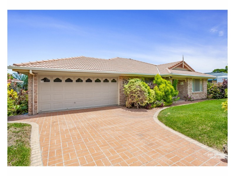 37 Rosewood Drive, Norman Gardens QLD 4701