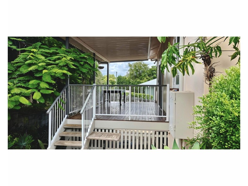 19 Meade Street, Wandal QLD 4700