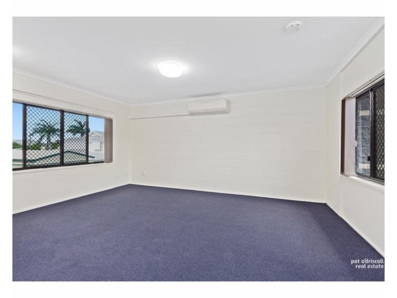 2/78 Little Glencoe Street, The Range QLD 4700