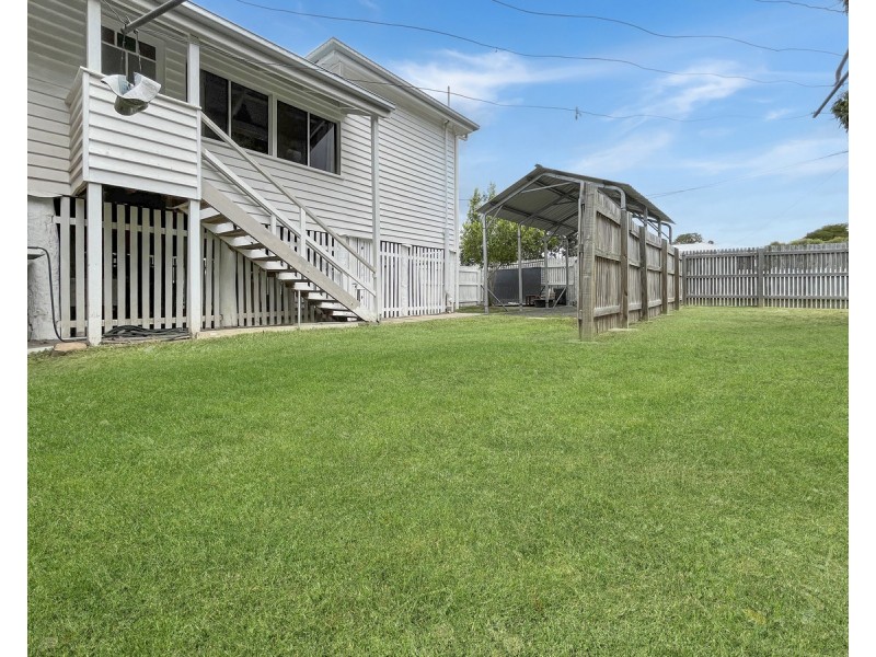 111 Robinson Street, Frenchville QLD 4701