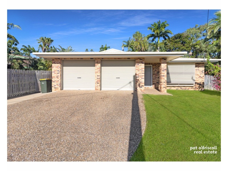 13 Stenlake Avenue, Kawana QLD 4701