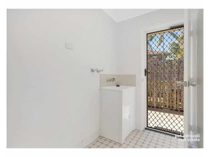 13 Stenlake Avenue, Kawana QLD 4701