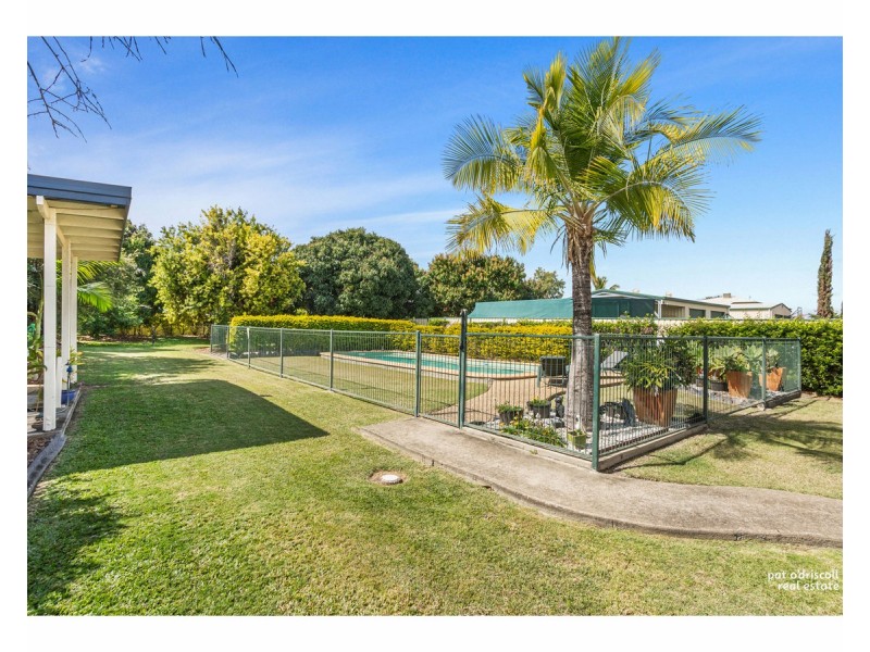 8 Renshaw Street, Park Avenue QLD 4701